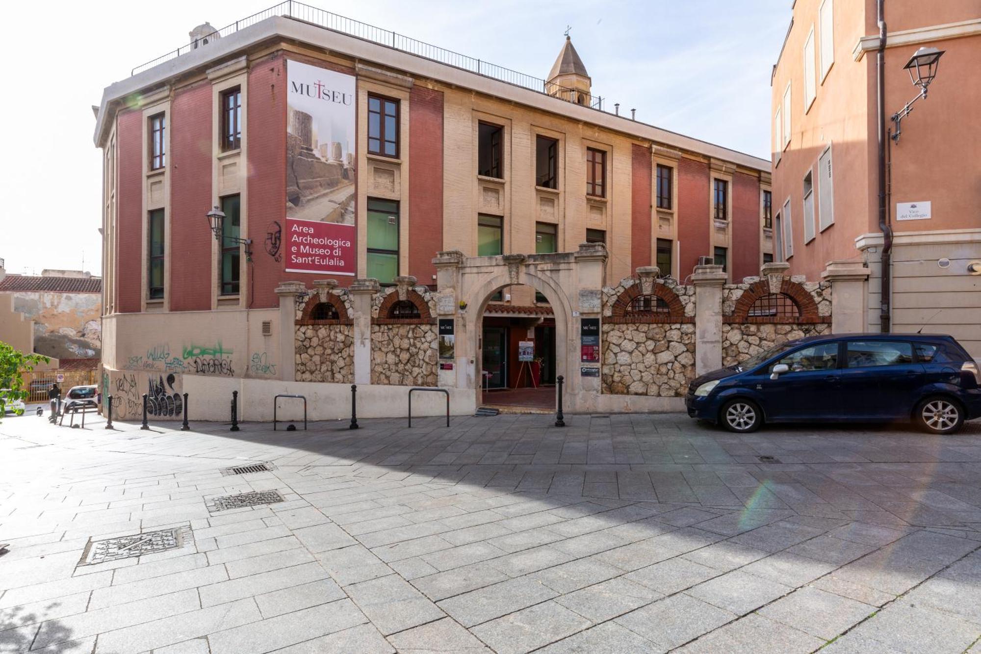 Apartamento Mch-Marina Charming House Cagliari Exterior foto