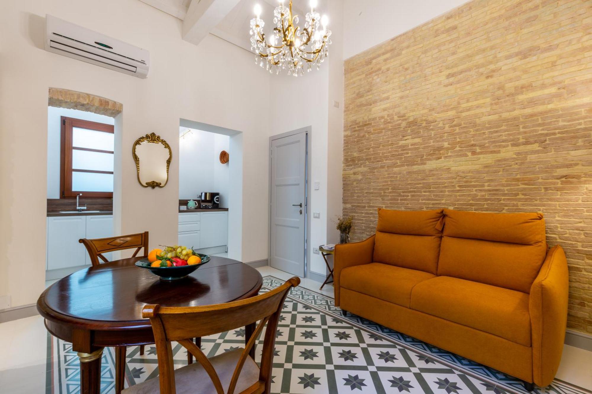 Apartamento Mch-Marina Charming House Cagliari Exterior foto
