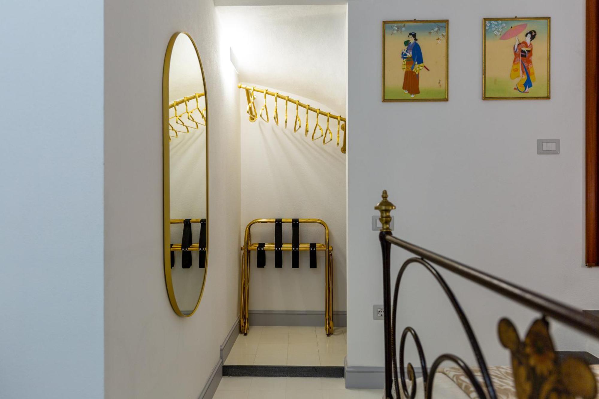 Apartamento Mch-Marina Charming House Cagliari Habitación foto