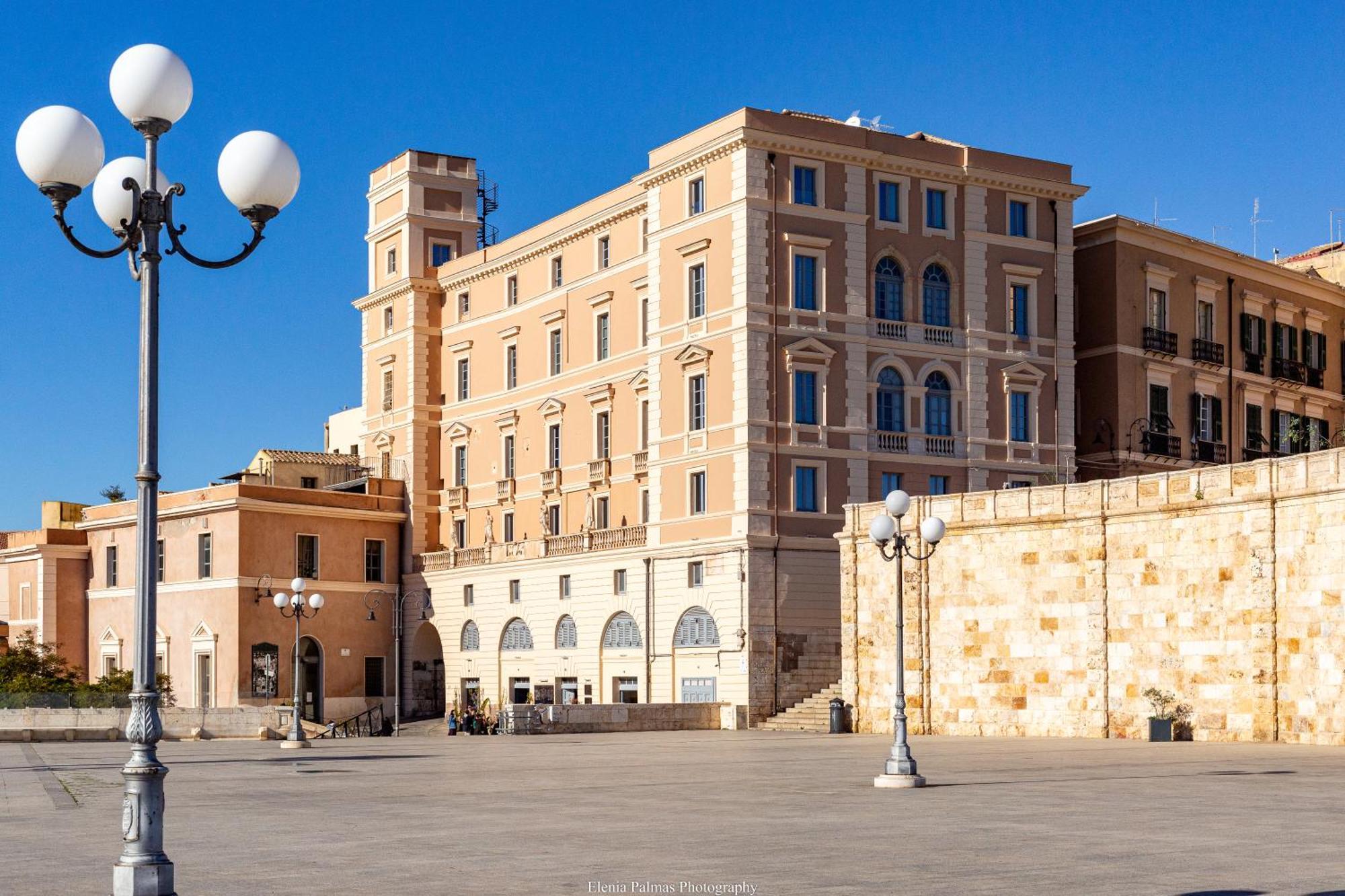 Apartamento Mch-Marina Charming House Cagliari Exterior foto