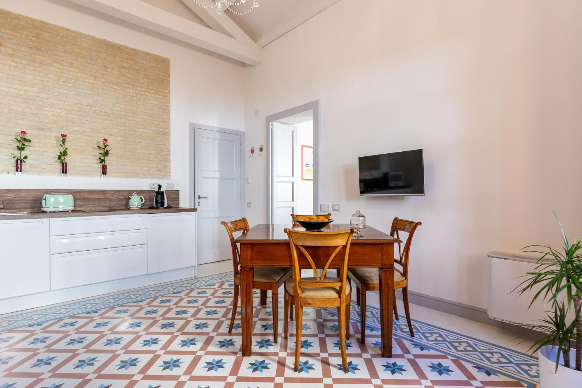 Apartamento Mch-Marina Charming House Cagliari Habitación foto